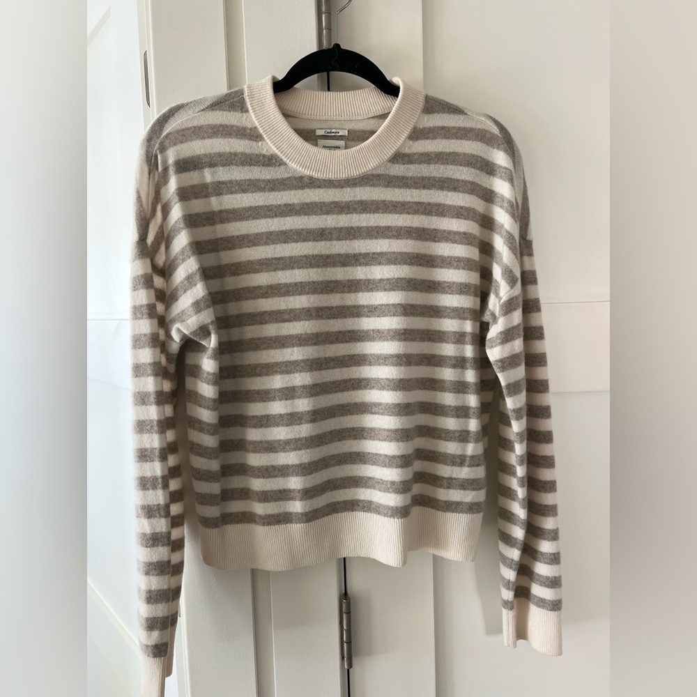 Abercrombie & Fitch Cashmere Sweater